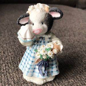 3/$25   Mary’s Moo Moos—Milk Maid Of Honor
